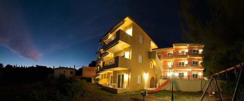 Epavlis Apartments 포르토헬리 외부 사진
